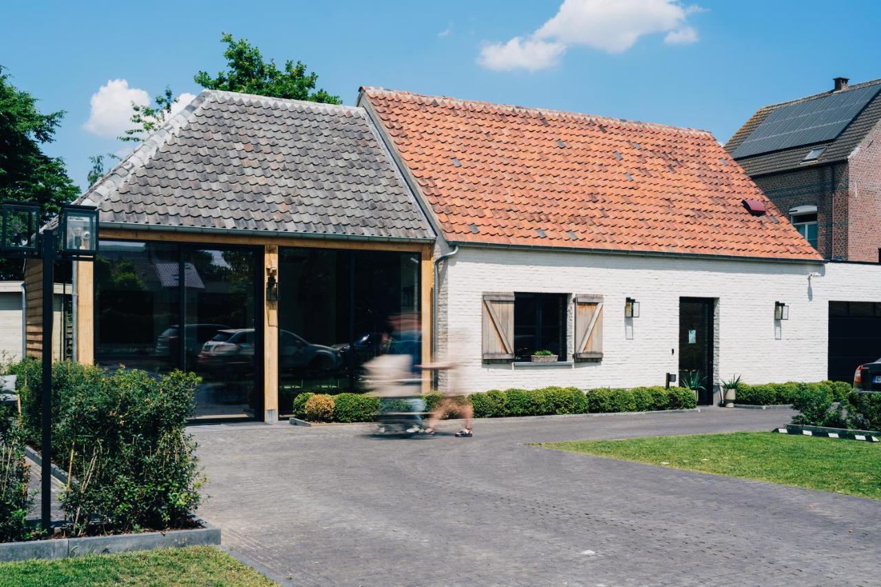 Factory Hotel Beveren  Exterior photo